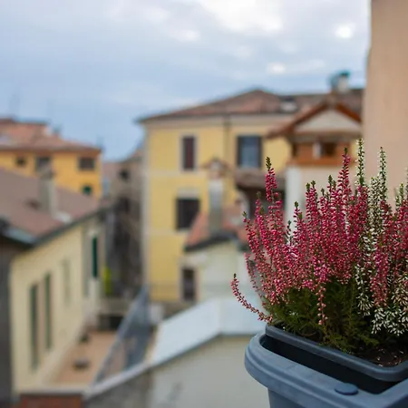 Historic Center - Piazza Delle Erbe Apartament *